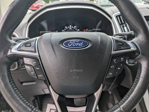 Used 2017 Ford Edge SEL w/ Equipment Group 201A image 21