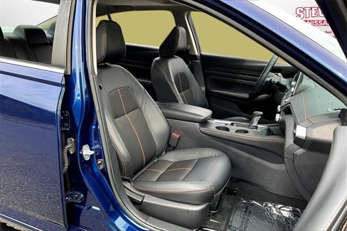 Used 2020 Nissan Altima 2.5 SR w/ Premium Package image 27