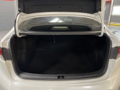 Certified 2022 Toyota Corolla LE image 34