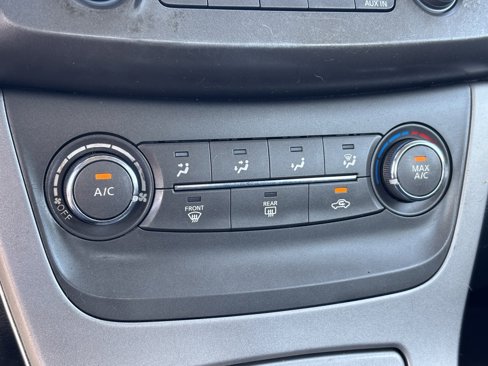 Used 2013 Nissan Sentra SV image 21