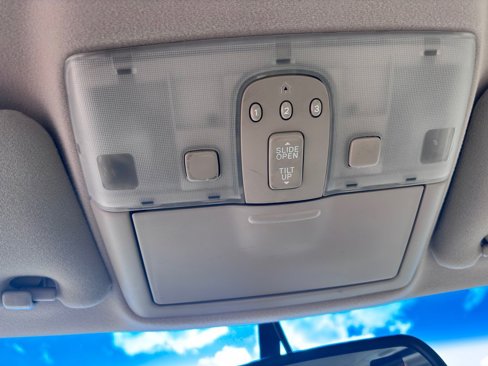 Used 2002 Lexus ES 330 image 24