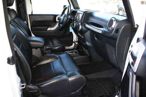 Used 2012 Jeep Wrangler Sahara w/ Connectivity Group image 22