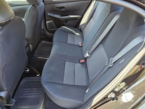 Used 2024 Nissan Sentra SV image 10