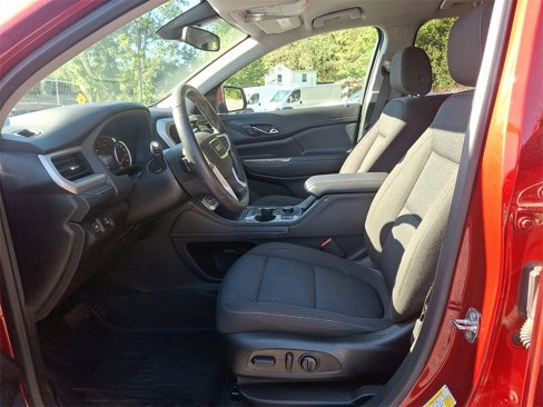 Used 2021 GMC Acadia SLE w/ Driver Convenience Package image 16
