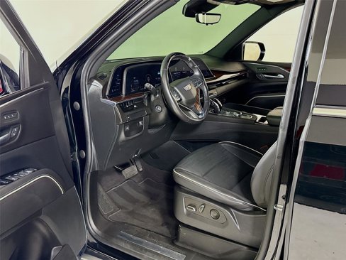 Used 2022 Cadillac Escalade ESV Premium Luxury image 11
