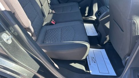 Used 2021 Chevrolet Equinox LT image 37