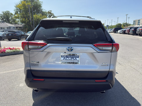 Used 2023 Toyota RAV4 XLE Premium image 6