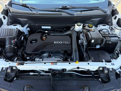 Used 2018 Chevrolet Equinox LS image 29