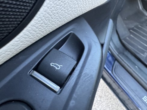 Used 2016 BMW X3 xDrive28i image 12