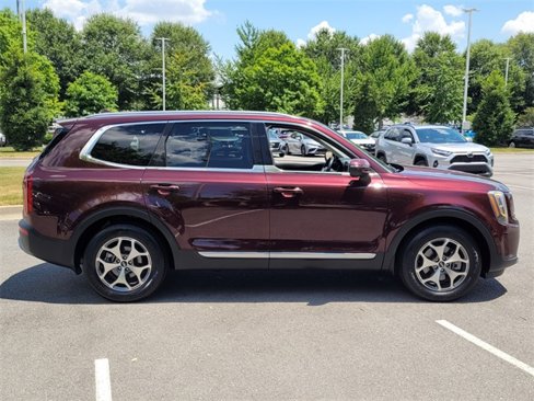Used 2020 Kia Telluride EX image 2