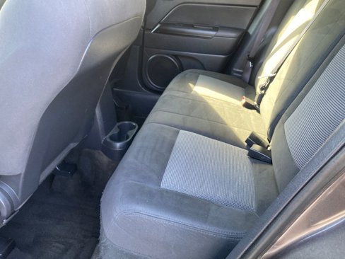 Used 2017 Jeep Compass Sport w/ Power Value Group image 34