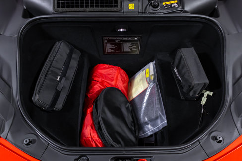 Used 2025 Ferrari 296 GTS image 45