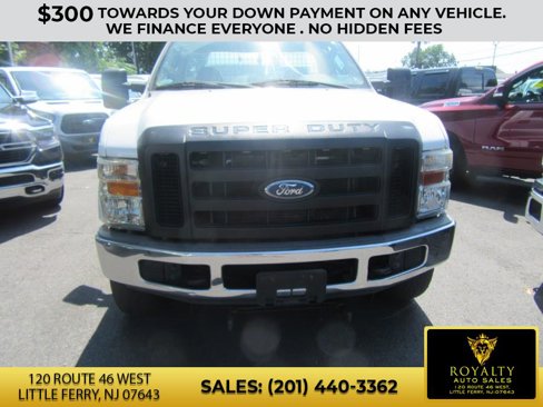 Used 2008 Ford F350 XLT image 3