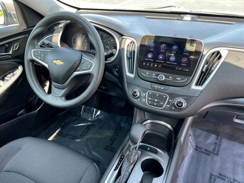 Used 2022 Chevrolet Malibu LT image 57