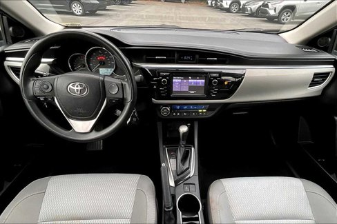 Used 2016 Toyota Corolla LE image 13