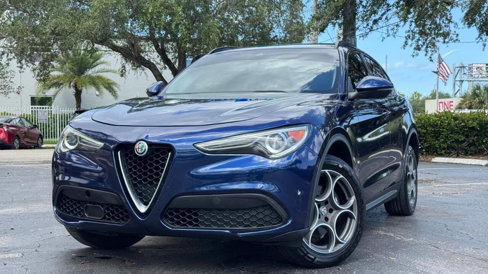Used 2018 Alfa Romeo Stelvio Sport w/ Quick Order Package 22J Sport image 1