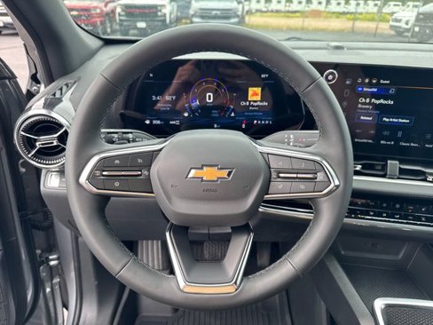 New 2026 Chevrolet Equinox LT w/ Convenience Package II image 16