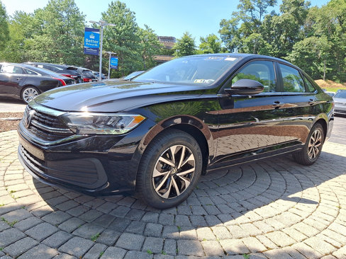 Certified 2022 Volkswagen Jetta S image 3