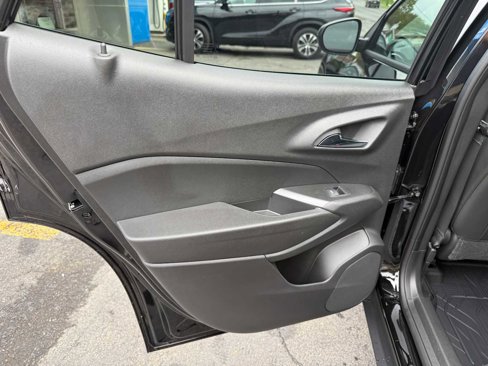 New 2025 Chevrolet Trax LT w/ Driver Confidence Package image 19
