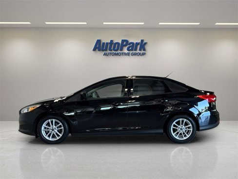 Used 2018 Ford Focus SE image 4