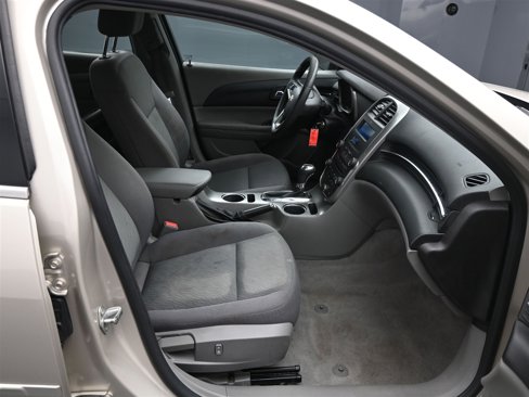 Used 2014 Chevrolet Malibu LS w/ Protection Package image 9