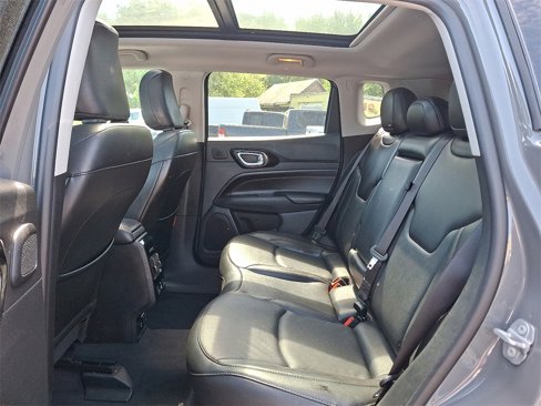 Used 2022 Jeep Compass Trailhawk w/ Trailhawk Elite Group image 10