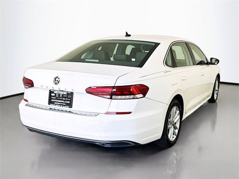 Used 2020 Volkswagen Passat 2.0T SE image 7