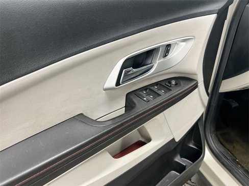 Used 2015 Chevrolet Equinox LT w/ Driver Convenience Package image 20