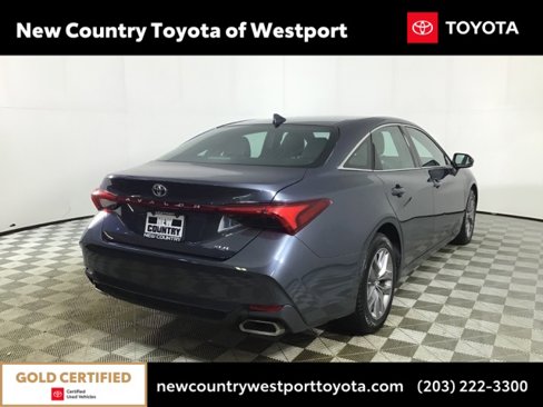 Certified 2020 Toyota Avalon XLE image 7