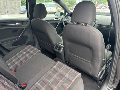 Used 2017 Volkswagen GTI S image 22
