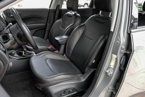 Used 2021 Jeep Compass Limited image 8