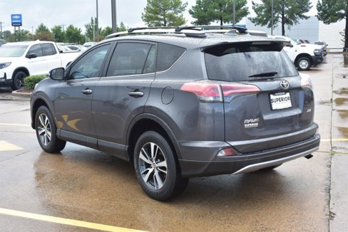 Used 2017 Toyota RAV4 XLE image 9
