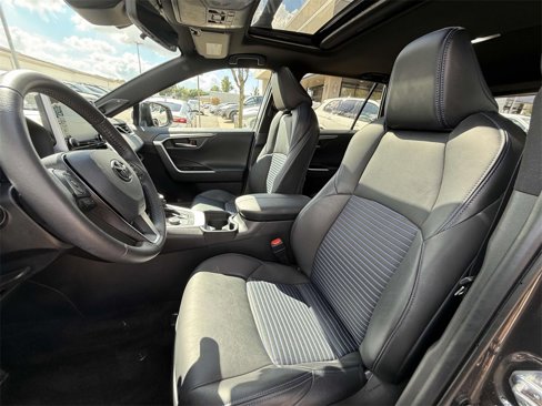 Used 2021 Toyota RAV4 XSE image 20