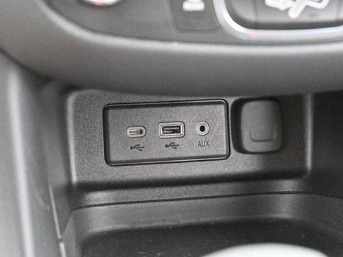 Used 2022 Chevrolet Equinox LT image 24