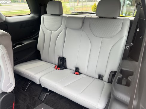 Used 2021 Hyundai Palisade SEL w/ Premium Package image 14