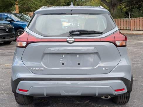 Certified 2023 Nissan Kicks SV image 6