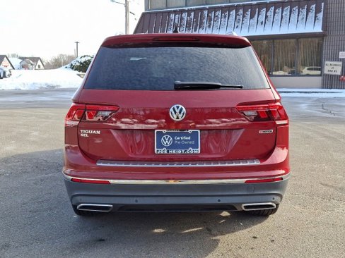 Used 2019 Volkswagen Tiguan SEL Premium image 9