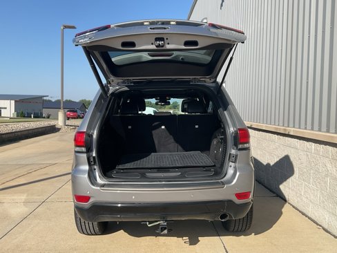 Used 2016 Jeep Grand Cherokee Limited 75th Anniversary image 22