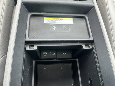 Used 2019 Honda Odyssey Elite image 13