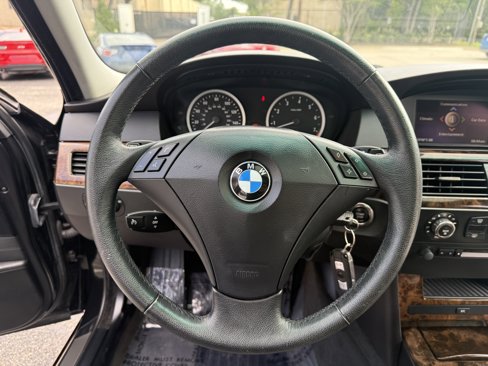 Used 2006 BMW 525i Sedan image 18