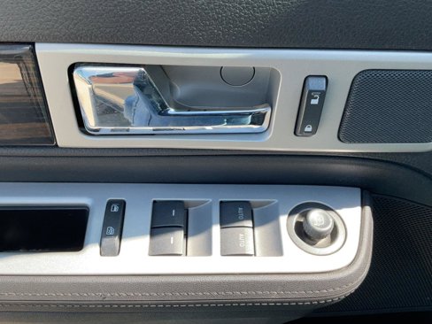 Used 2008 Lincoln MKX AWD image 12
