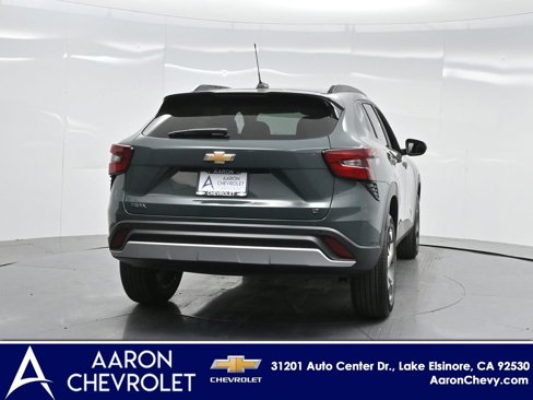 New 2025 Chevrolet Trax LT w/ Driver Confidence Package image 26