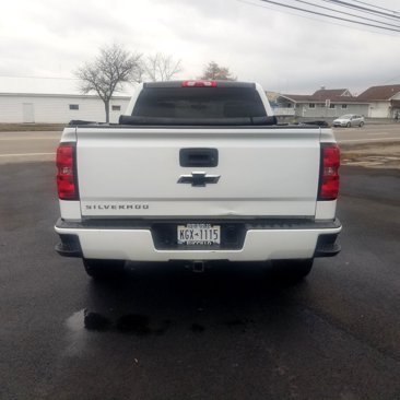 Used 2018 Chevrolet Silverado 1500 LT w/ All Star Edition image 4