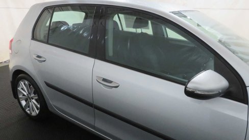Used 2013 Volkswagen Golf TDI image 11