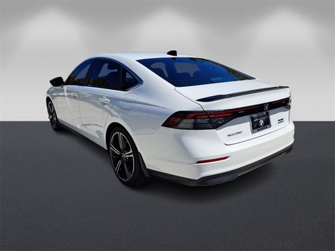 Used 2025 Honda Accord Sport image 5