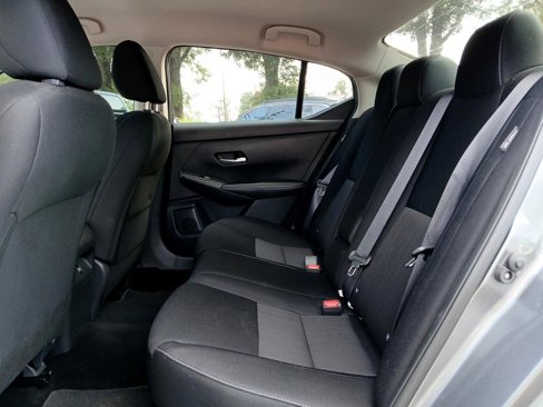 Used 2022 Nissan Sentra SV w/ All-Weather Package image 10