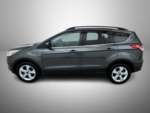Used 2015 Ford Escape SE w/ Equipment Group 201A image 8