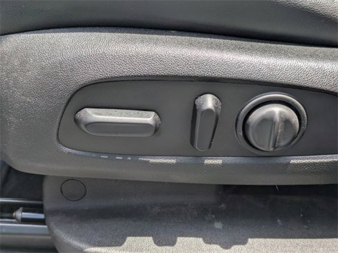 Used 2020 GMC Terrain SLT image 20
