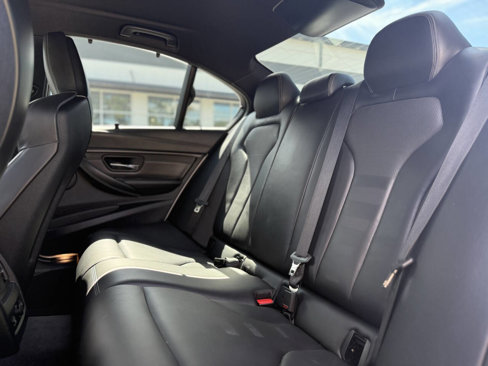 Used 2015 BMW M3 image 26