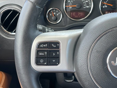 Used 2014 Jeep Compass Limited w/ Mopar Trailer Tow Group image 19